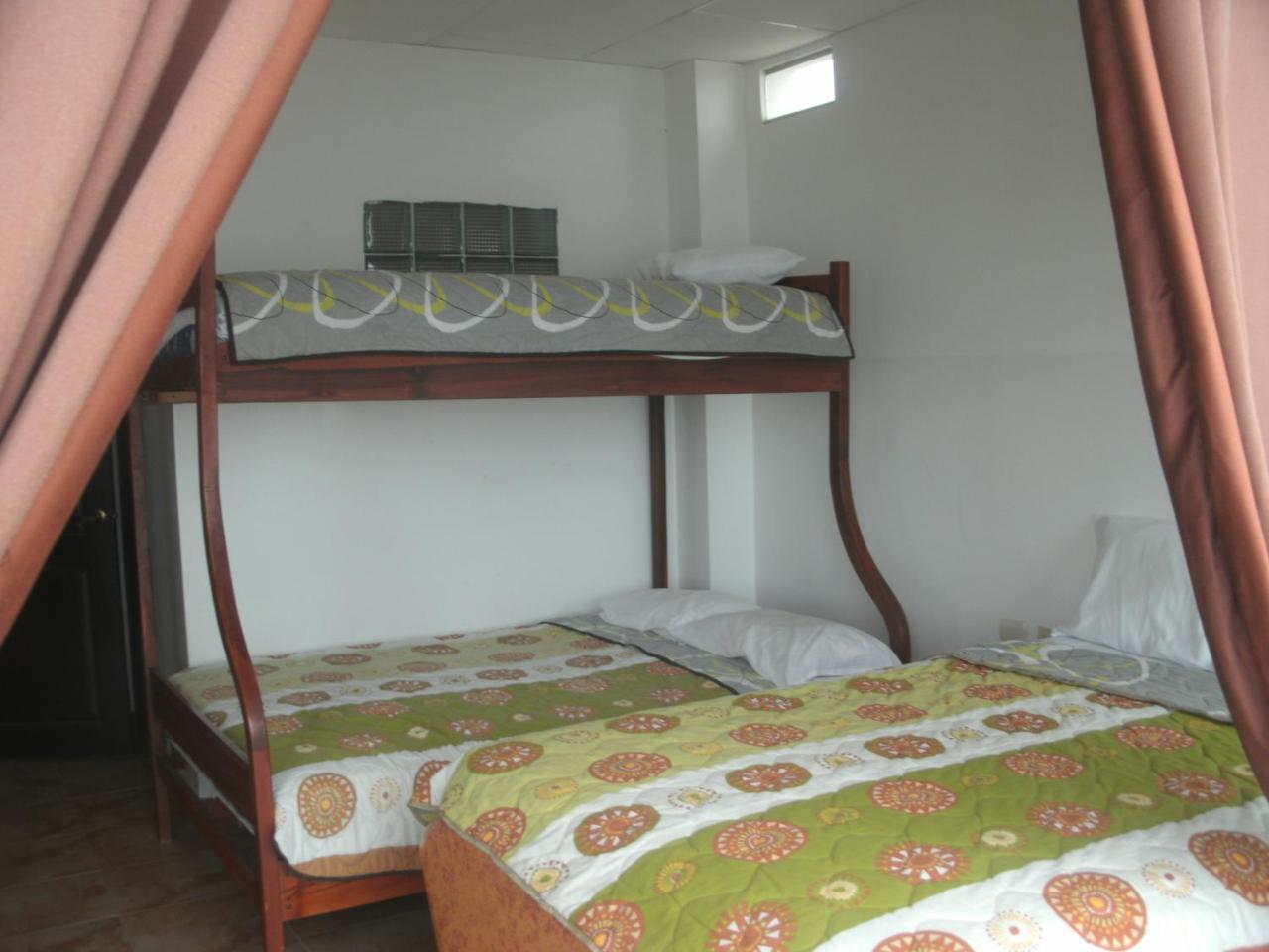 Hotel Paradise Beach Playas Esterno foto