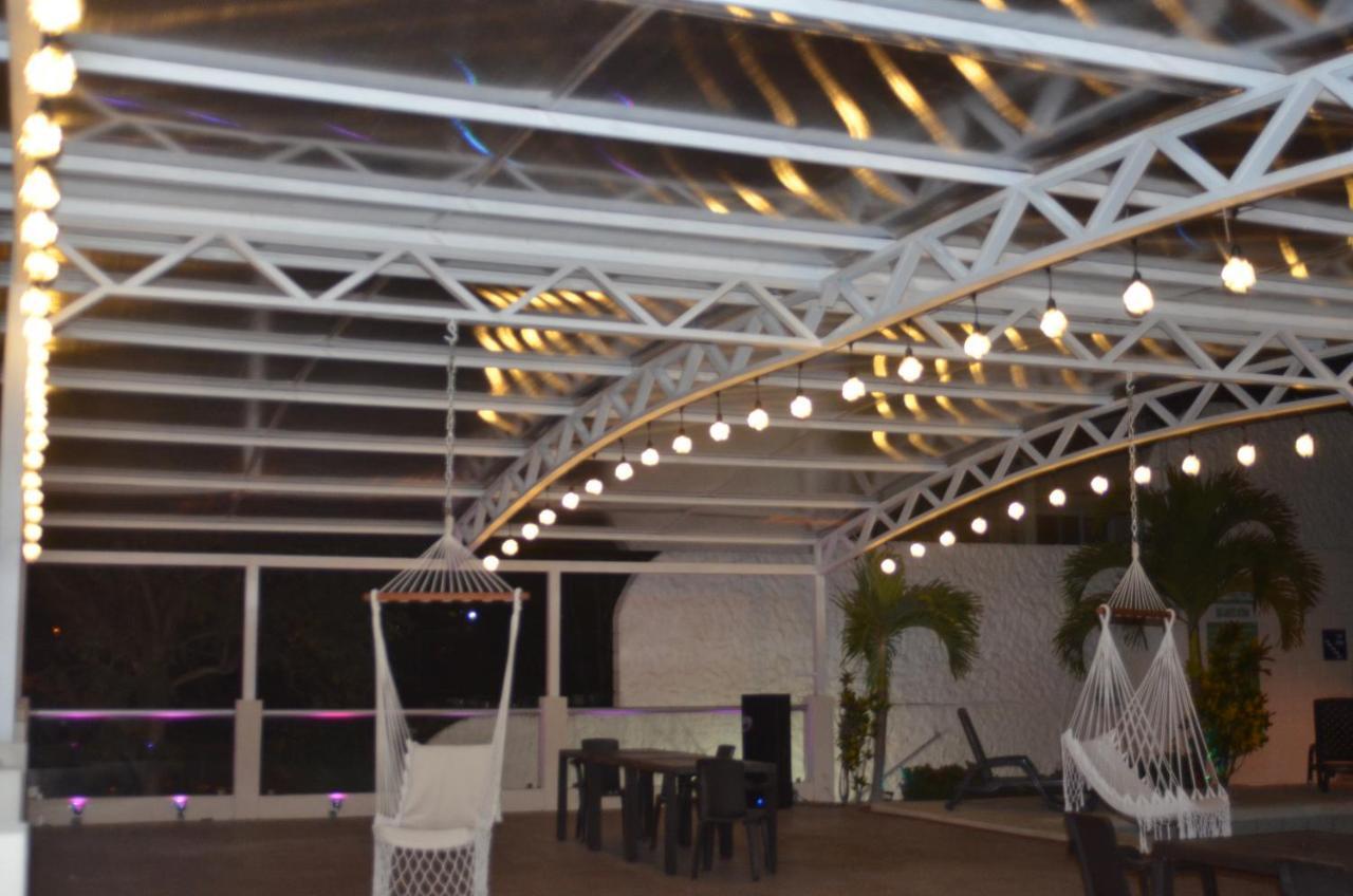 Hotel Paradise Beach Playas Esterno foto