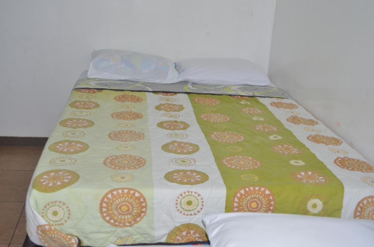 Hotel Paradise Beach Playas Esterno foto
