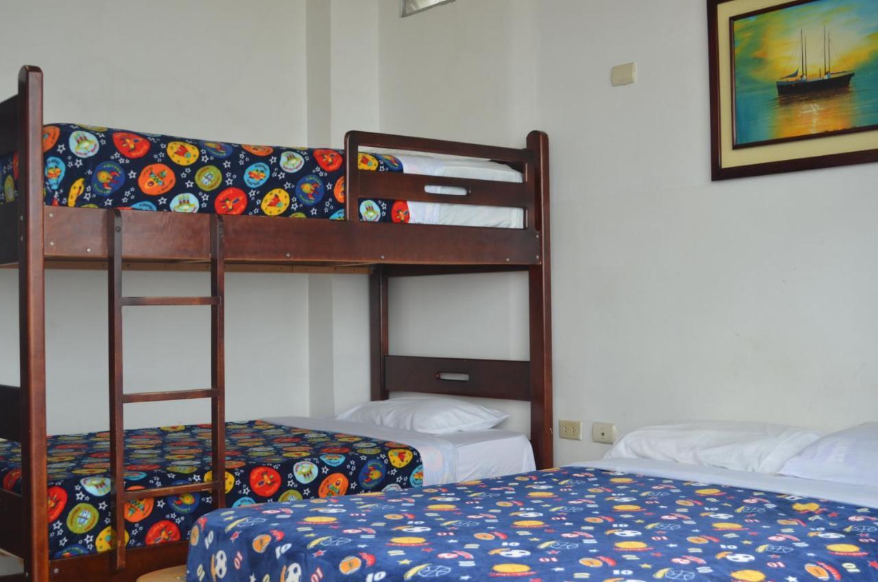 Hotel Paradise Beach Playas Esterno foto