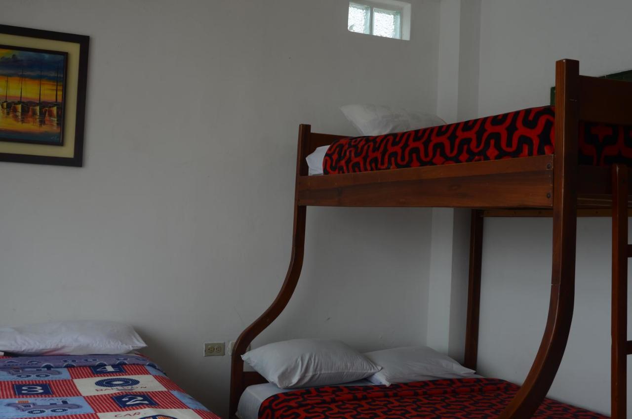 Hotel Paradise Beach Playas Esterno foto